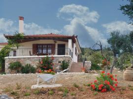 Villa Oceanis - Luxury Seaside Villa, hotel de lujo en Centro histórico de Alónnisos