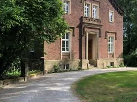 Das Ministerhaus - 1-2 Zimmer in historischer Villa