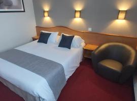 Brit Hotel Confort Villeneuve Sur Lot, hotel v destinaci Bias