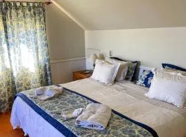 Unique Lodge