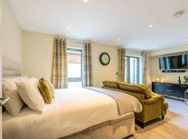 York Staycation with Free Parking, hotel with parking in York