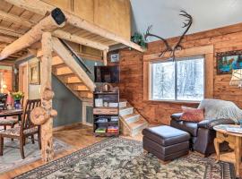 Snowshoe Cabin with Gas Grill Fish and Hike!, hotel sa Big Lake