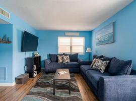 Beautiful Blue Ocean Condo, serviced apartment in Myrtle Beach