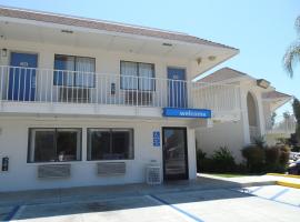 Motel 6-Temecula, CA - Historic Old Town, khách sạn ở Temecula