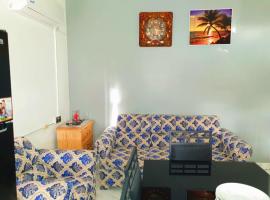 Sunset Guest House, guest house in Portmore