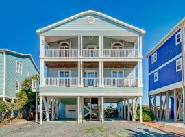 Happy Together, pet-friendly hotel in Holden Beach