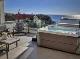 Penthouse Apartment Perla with Jacuzzi