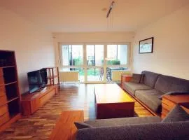 Ruhige 3 Zimmer EG Wohnung nähe VW, Klinikum, im Zentrum