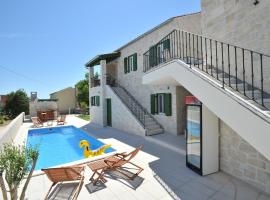 Corte villas & apartments - AE1043, hotel v Privlake