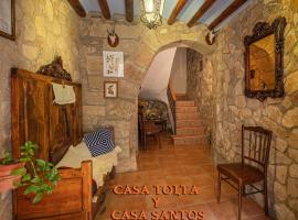 Casas Santos y Tolta, lodging in Loarre