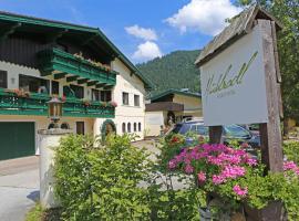 Mühlradl Apartments Gosau、ゴーザウのホテル