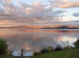 Koutu Beach Bed and Breakfast, place to stay in Rotorua