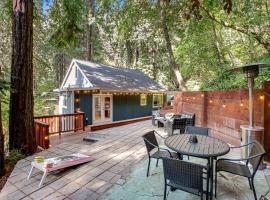 Canyon House, hotel with parking in Guerneville