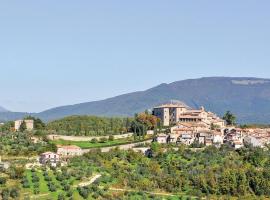 Nice Home In Belmonte In Sabina With House A Panoramic View, hotel con parcheggio a Rocca Sinibalda