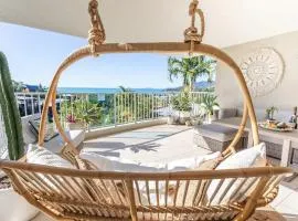 Whitsunday view BOHO apartment in Airlie Beach