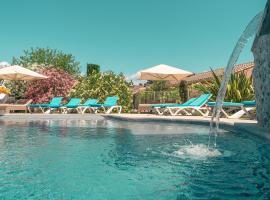 Le President-Gare Nimes Pont Du Gard, Hotel in Bellegarde