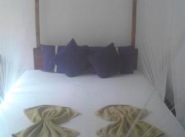 Feel AGGRA - Villa & Restaurant, hotel in Negombo
