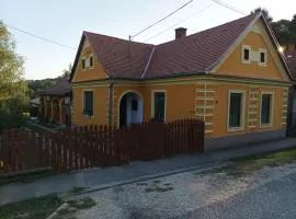 Nádkunyhó Vendégház