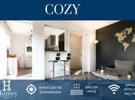 HOMEY COZY - New / Centre / Balcon privé / Proche Geneve, hotel i Annemasse