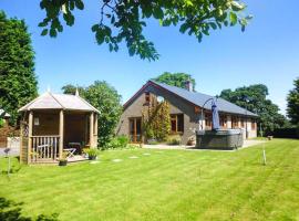 Tynddol Bungalow, hotelli kohteessa Llanbadarn-fynydd