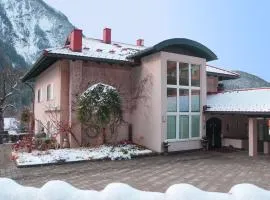 Apartment Casa Hubertus by Interhome