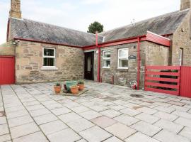 Meadowside Farm, hótel með bílastæði í Coupar Angus