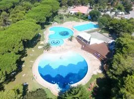 Holiday Home Maxi Caravan Ischia by Interhome