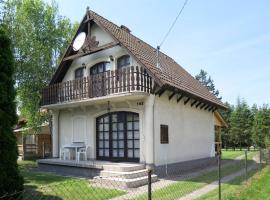 Holiday Home Arvacska by Interhome, hotel en Balatonmáriafürdő