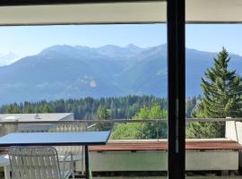 Studio Jeanne D'Arc Apt- A-8 by Interhome, beach hotel in Crans-Montana