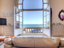 Apartment La Plage-1 by Interhome, hotel i Dinard