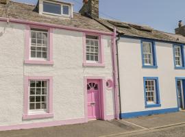 The Pink House，Isle of Whithorn的飯店