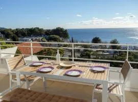 Apartment Les Hauts de Fonsainte by Interhome