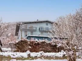 Apartment Les Gentianes by Interhome