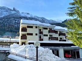 Apartment Enrosadira-7 by Interhome, hotel in Alba di Canazei