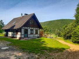 Chalet Haus am Fluss by Interhome, hotell med parkering i Wahmbeck