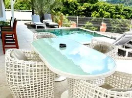 Villa de 2 chambres avec vue sur la mer piscine privee et jardin clos a Le Francois