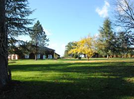 Le Château de Roquebère, seosko domaćinstvo u gradu Condom