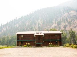 River's Fork Lodge, lodge a Salmon