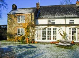 Coles Cottage, casa de temporada em Holsworthy