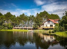 Riverside Motel, hotel dengan parking di Hayward