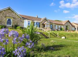 Needles Cottage, cazare în regim self catering din Totland