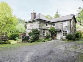 Beaver Grove Cottage, pet-friendly hotel in Betws-y-coed
