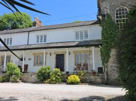 Sea Cliff Cottage, hótel í Pentewan