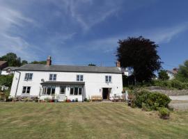 The Cottage, holiday rental in Llangollen