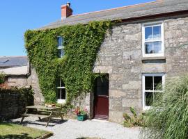 The Farmhouse, holiday rental in Penzance