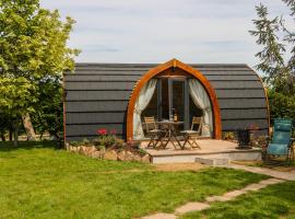 Chapel Pod, holiday home in Saltash