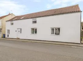 5 Cliff Lane