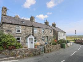 Pen y Groes, holiday home in Llithfaen