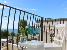 10 Cove View, hotel in Ilfracombe