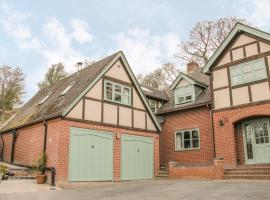 Ragleth Place Lodge, hotel u gradu Church Stretton